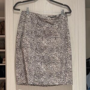 Banana Republic Monochrome Patterned Pencil Skirt